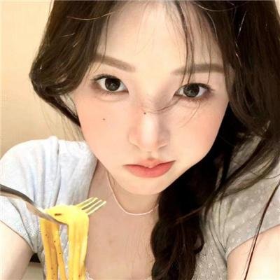 他是龙